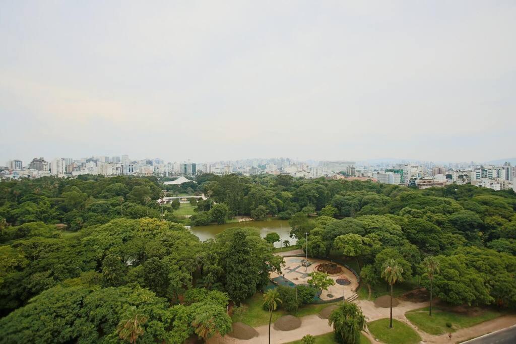 Apto Frente Parque Com Vista E Piscina Porto Alegre Zewnętrze zdjęcie