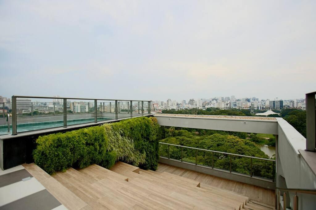 Apto Frente Parque Com Vista E Piscina Porto Alegre Zewnętrze zdjęcie