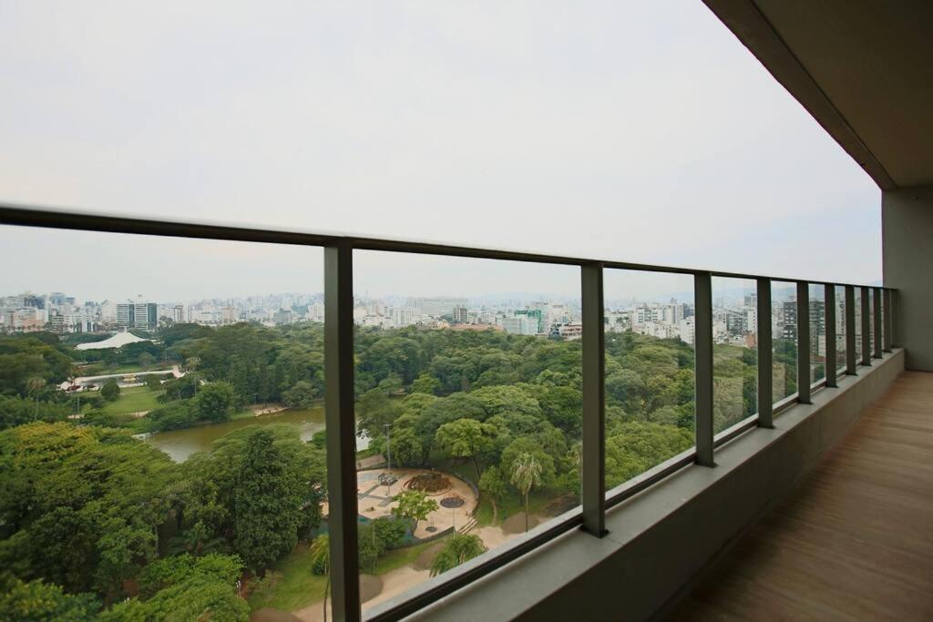 Apto Frente Parque Com Vista E Piscina Porto Alegre Zewnętrze zdjęcie